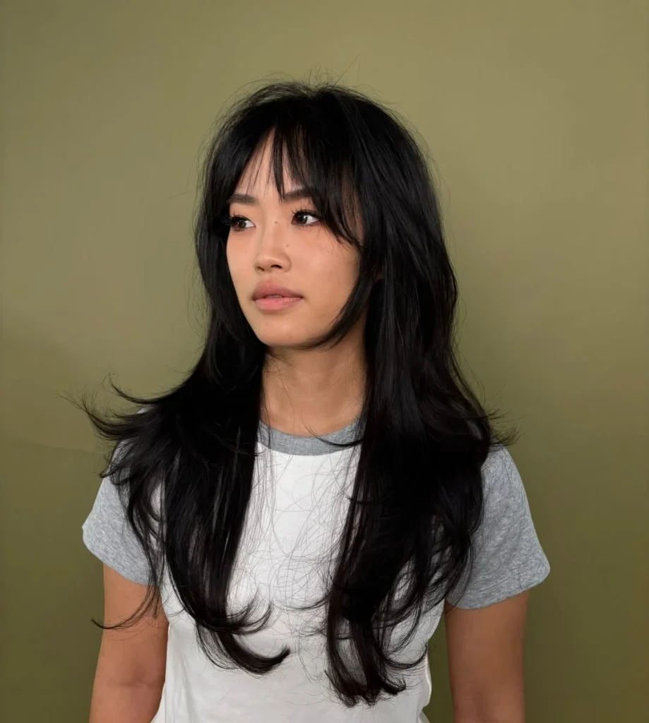 Angled Summer Haircut for Round Face 2026: The Most Flattering Cuts to Try This Season