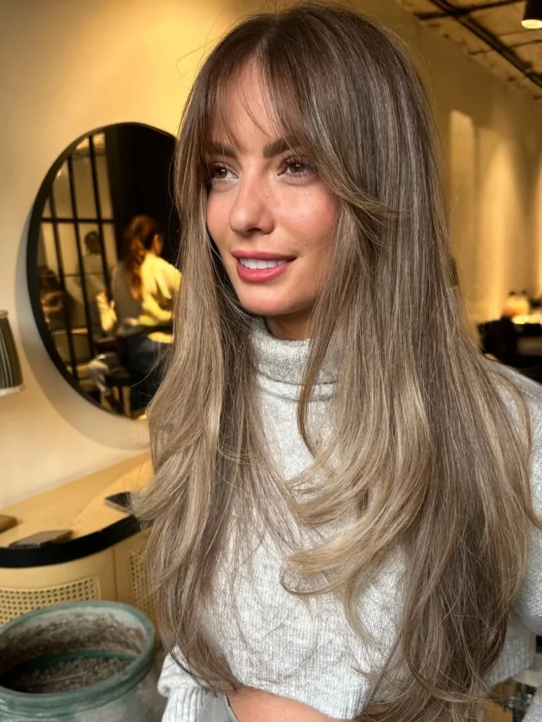 Angled Summer Haircut for Round Face 2026: The Most Flattering Cuts to Try This Season