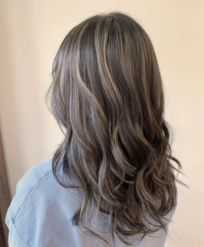 Ashy Summer Mushroom Brown Hair Color 2026: The Cool Brunette Trend Everyone’s Saving