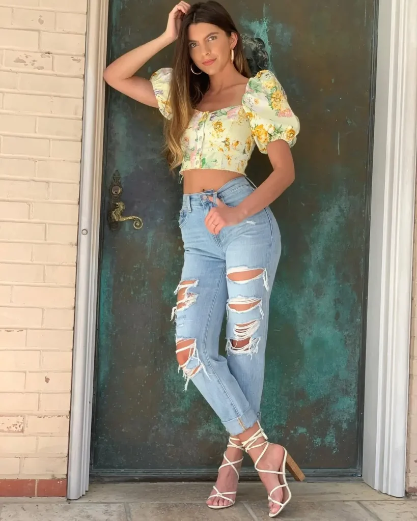 Halter Summer Crop Top Outfits 2026: Fresh Styling Ideas You’ll Actually Want to Wear