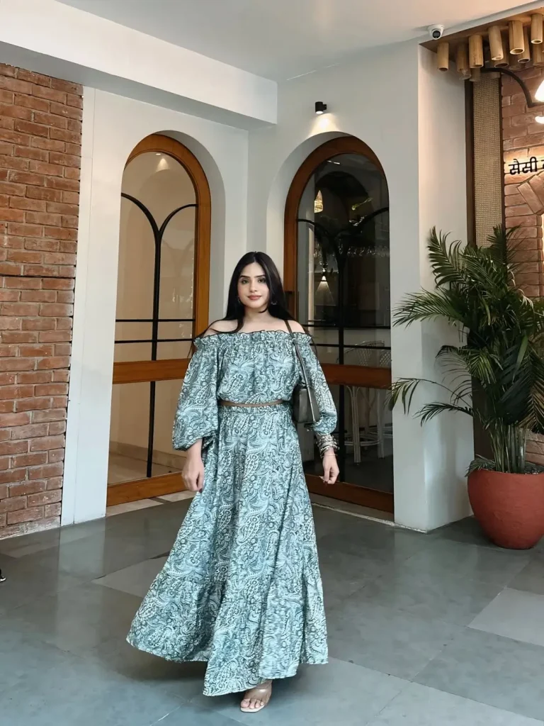 Maxi Skirt Outfits Summer 2026: Effortless Aesthetic & Modest Style Ideas