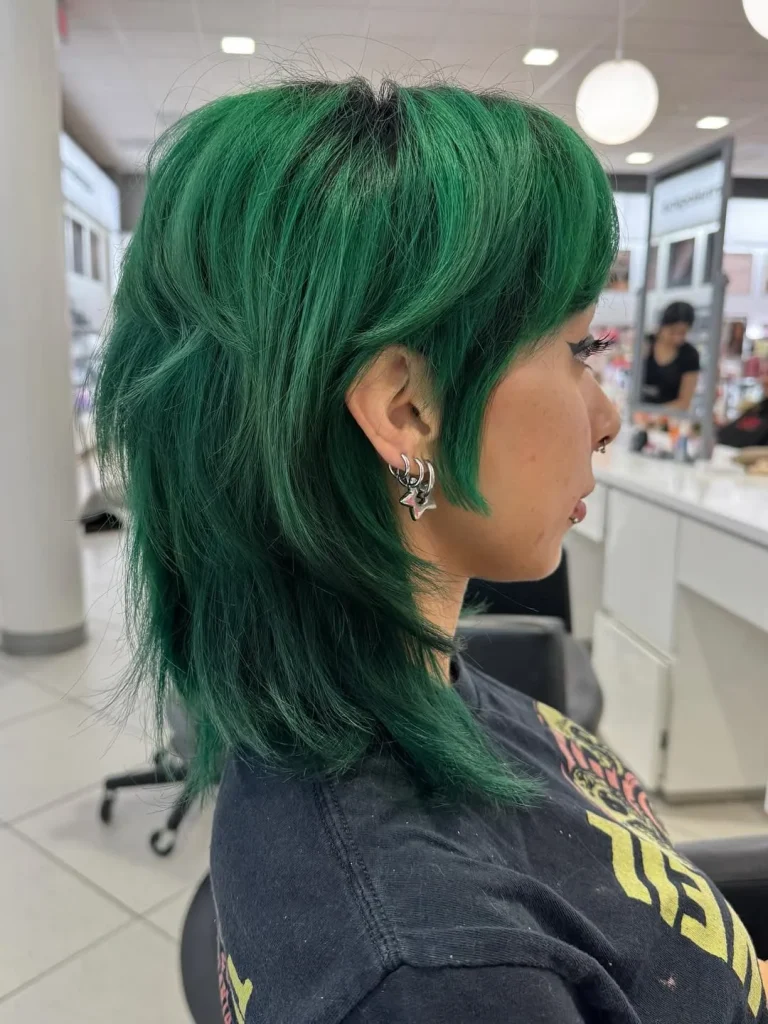 Messy Summer Shag Haircut 2026: Effortless Layers & Cool-Girl Texture