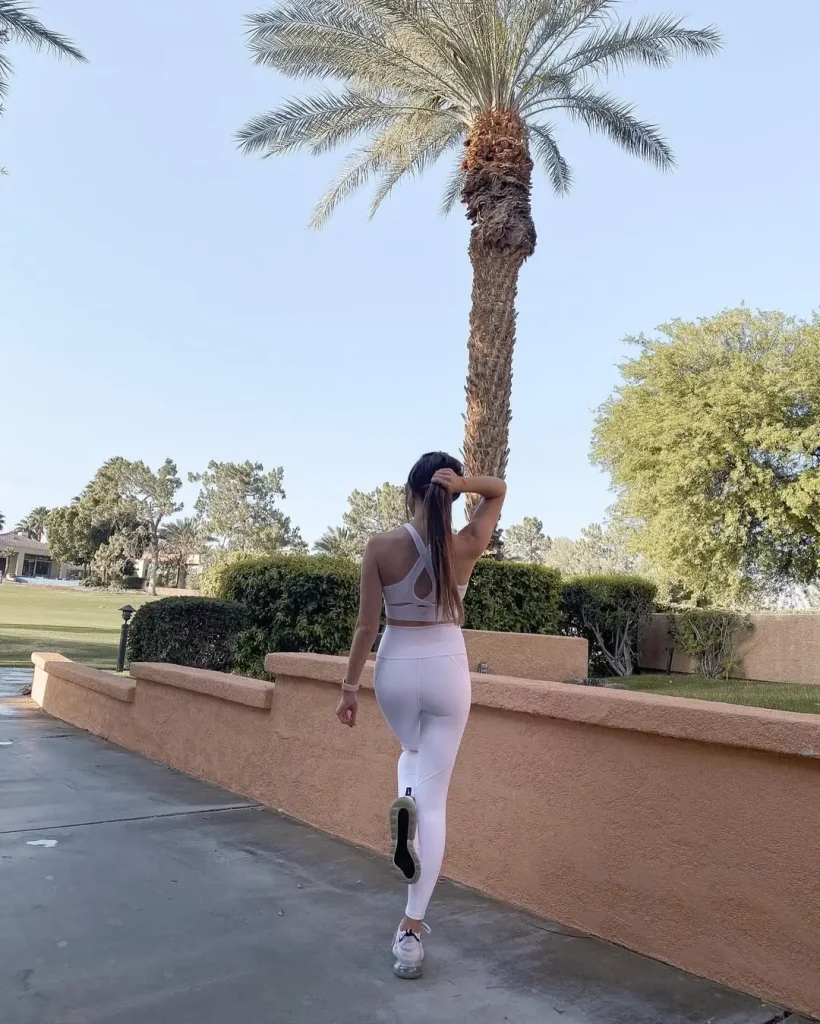 Sporty Legging Outfits Summer 2026: 25 Stylish & Comfortable Looks You’ll Love