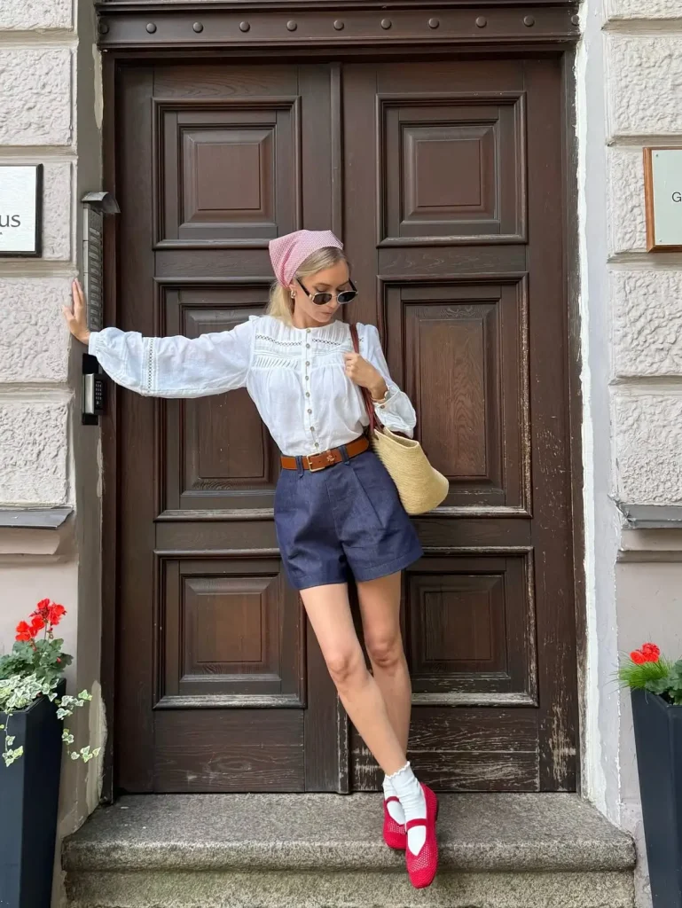 Summer Linen Outfits 2026: Effortless Looks You’ll Actually Want to Wear  SEO Title: