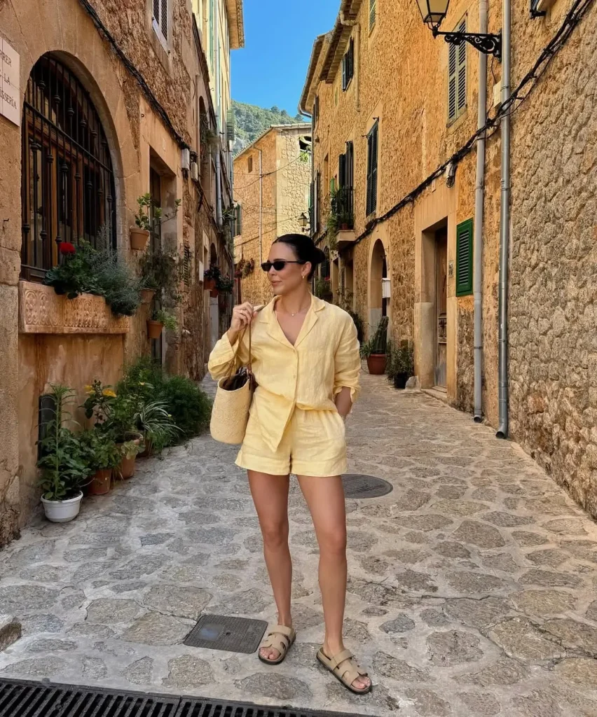 Summer Linen Outfits 2026: Effortless Looks You’ll Actually Want to Wear  SEO Title: