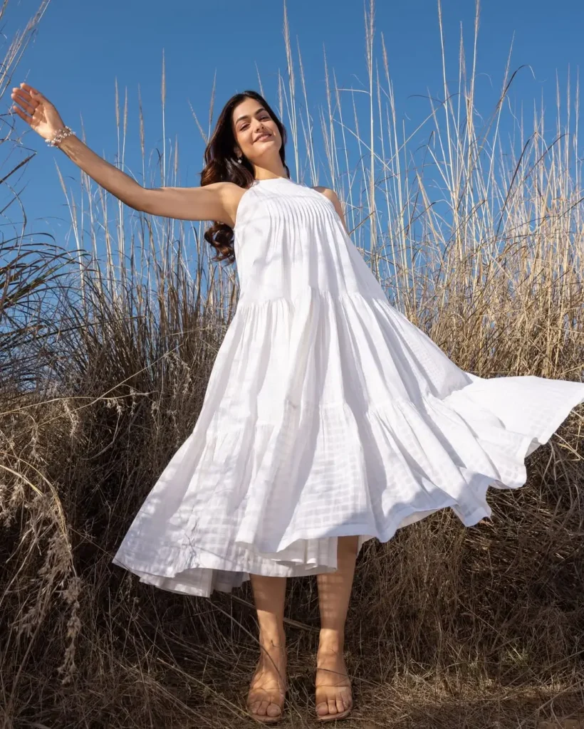 Summer Sleeveless Dresses 2026: Effortless Styles You’ll Actually Want to Wear