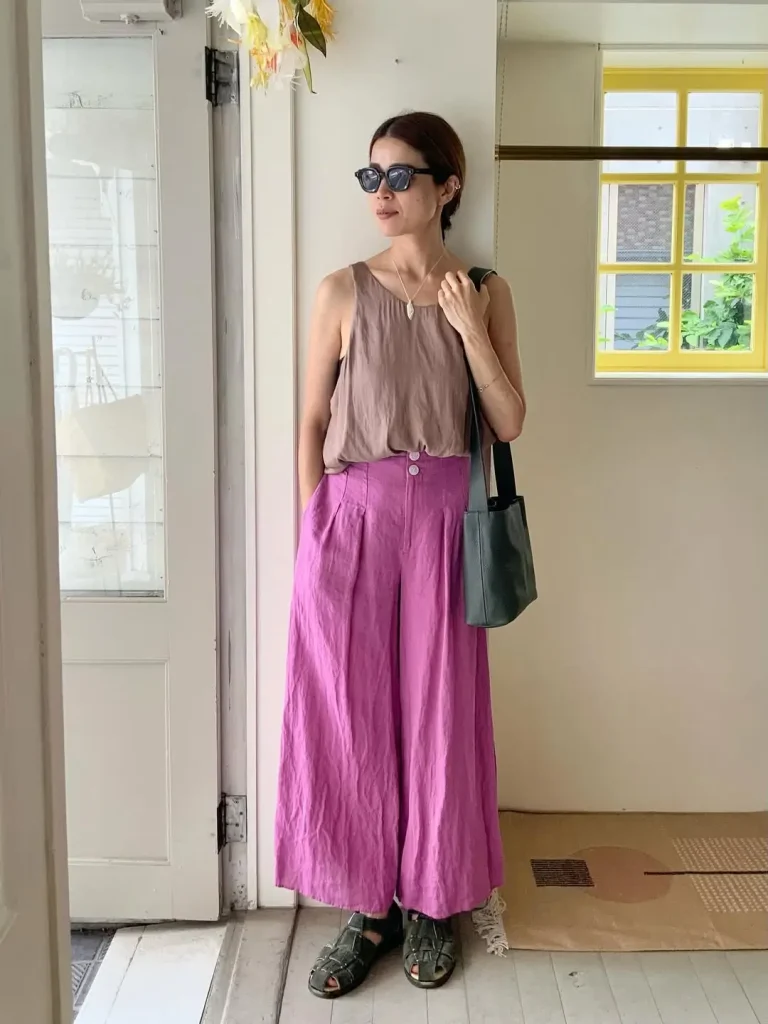 Summer Sleeveless Tops 2026: Effortless Outfit Ideas You’ll Actually Want to Wear