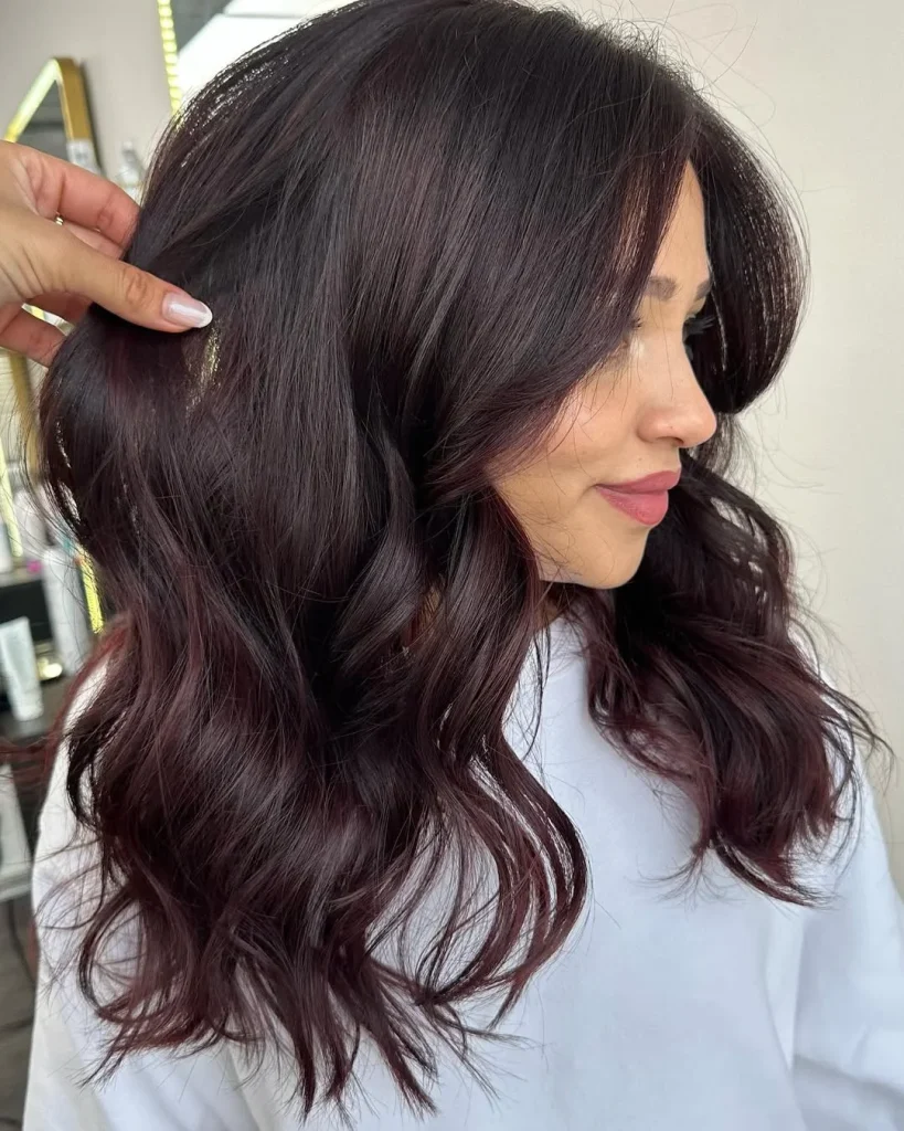 Burgundy Summer Red Hair Color 2026: The Most Addictive Shades You’ll Want This Season