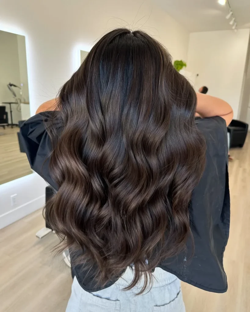 Dark Summer Brunette Hair Color 2026: Chic, Dimensional Ideas You’ll Want to Save