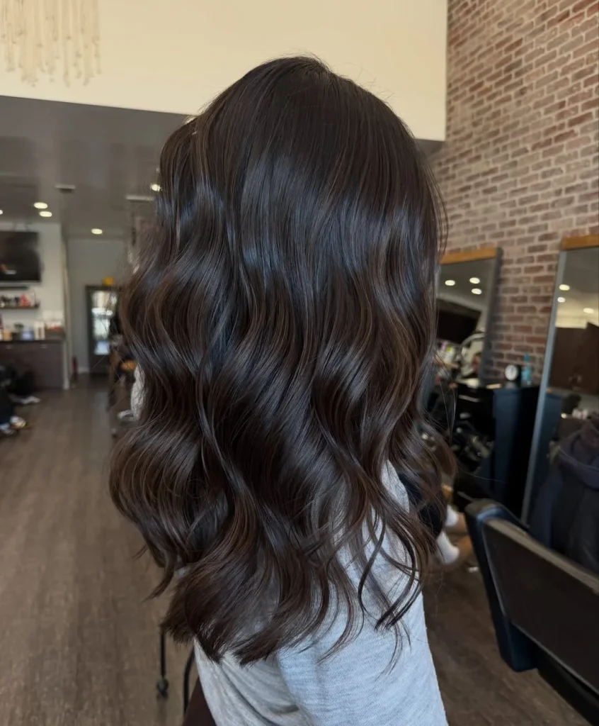 Dark Summer Brunette Hair Color 2026: Chic, Dimensional Ideas You’ll Want to Save