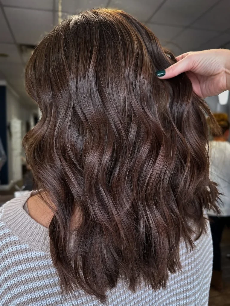 Dark Summer Brunette Hair Color 2026: Chic, Dimensional Ideas You’ll Want to Save