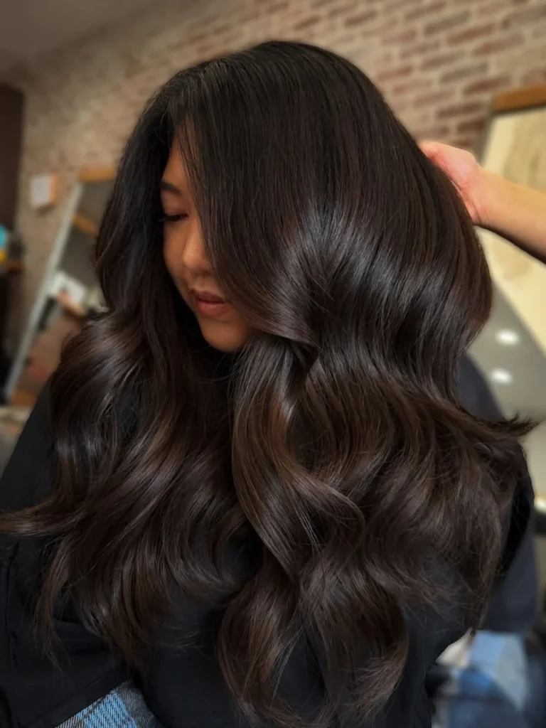 Dark Summer Brunette Hair Color 2026: Chic, Dimensional Ideas You’ll Want to Save