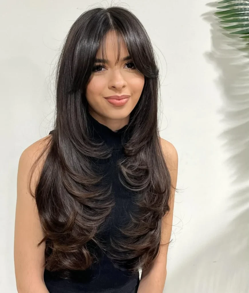 Fresh Summer Haircuts for Medium Hair 2026: Trendy Layers, Soft Waves & Chic Blowouts