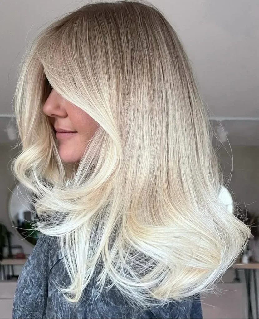 Glossy Summer Honey Blonde Hair Color 2026 That Looks Expensive and Effortless