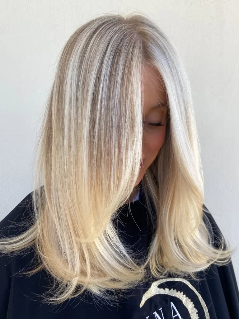 Glossy Summer Honey Blonde Hair Color 2026 That Looks Expensive and Effortless