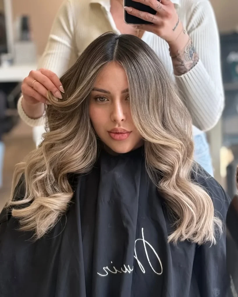 Glossy Summer Honey Blonde Hair Color 2026 That Looks Expensive and Effortless