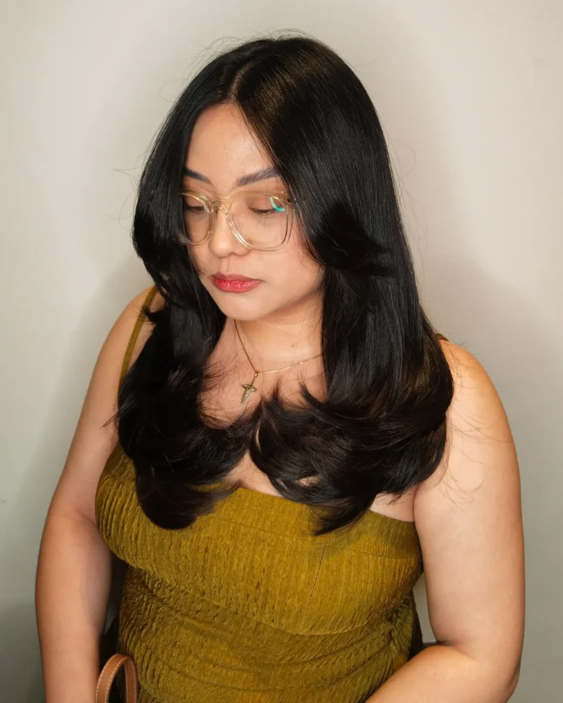 Long Summer Haircut for Round Face 2026: Trendy Layered Styles You’ll Want This Season