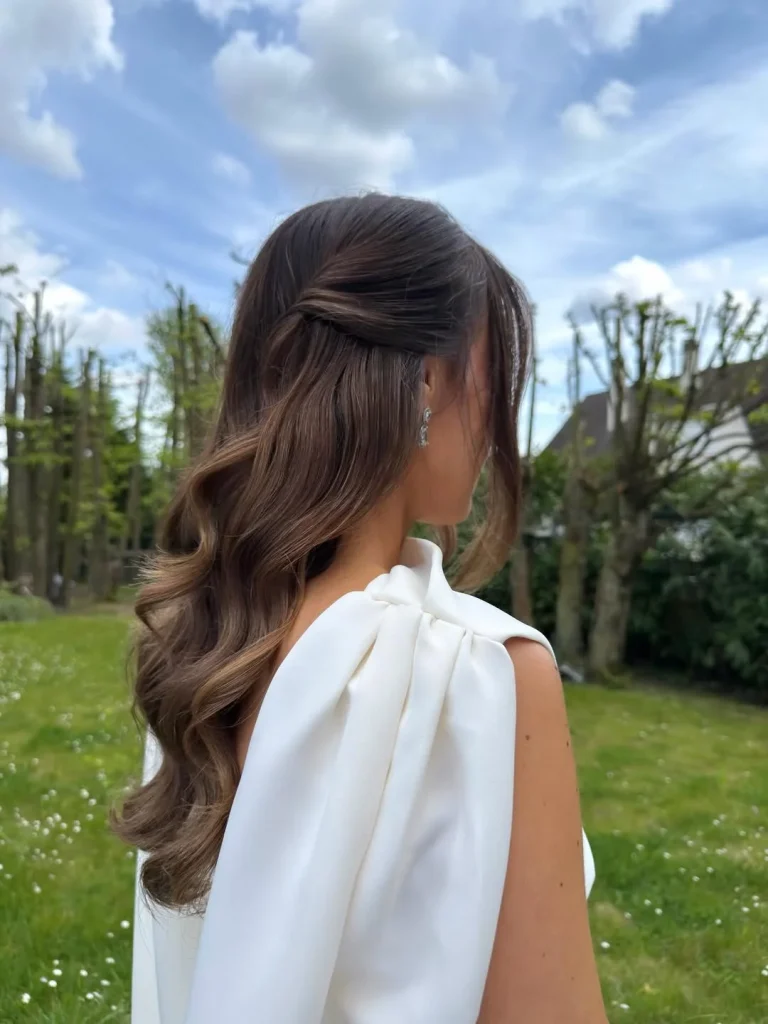 Salon Summer Wavy Hairstyle 2026 Ideas That Make Hair Look Effortlessly Expensive