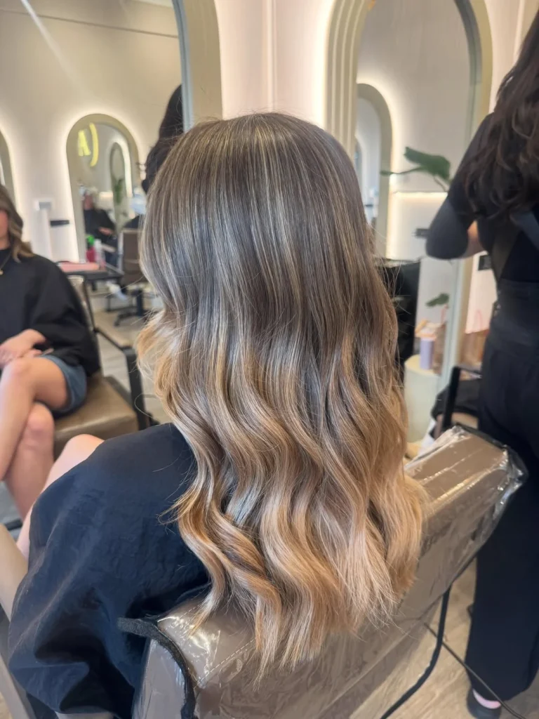 Salon Summer Wavy Hairstyle 2026 Ideas That Make Hair Look Effortlessly Expensive