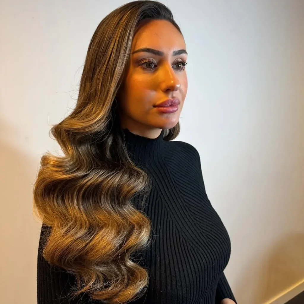 Salon Summer Wavy Hairstyle 2026 Ideas That Make Hair Look Effortlessly Expensive