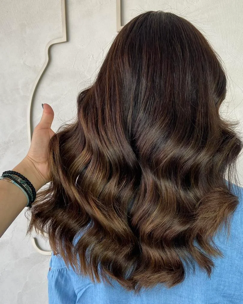 Salon Summer Wavy Hairstyle 2026 Ideas That Make Hair Look Effortlessly Expensive