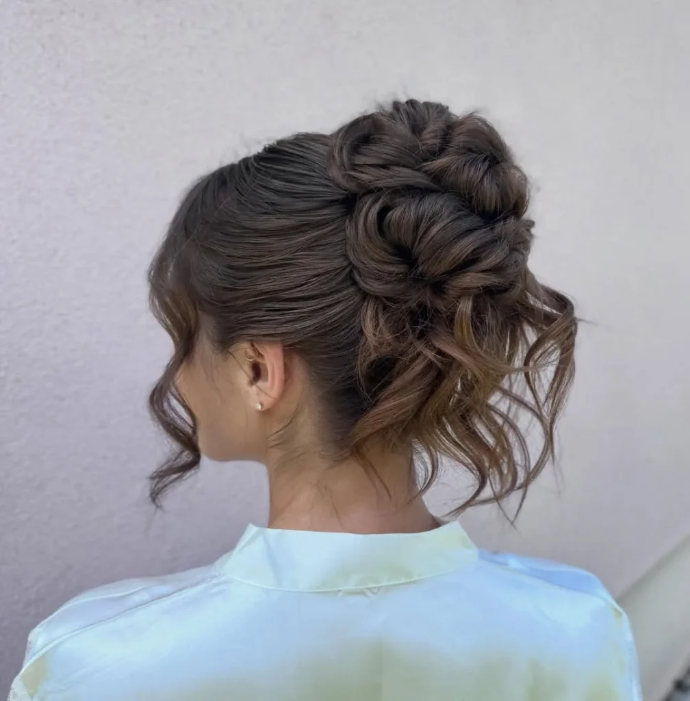Salon Summer Wavy Hairstyle 2026 Ideas That Make Hair Look Effortlessly Expensive