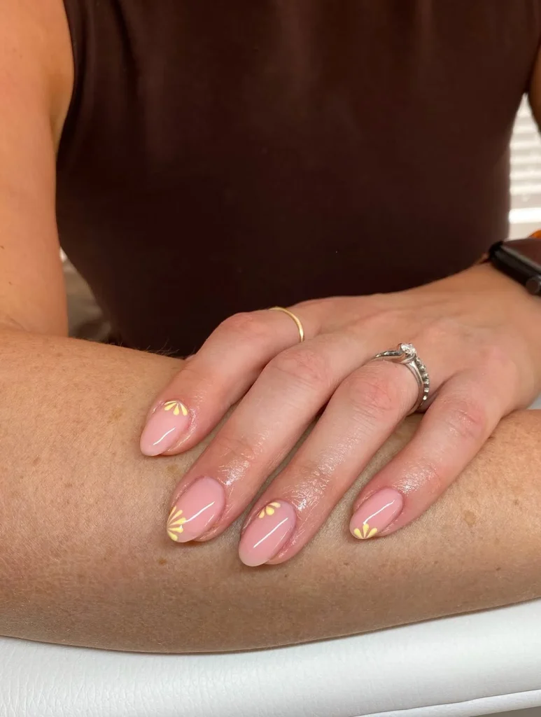 Summer Manicure Color Ideas 2026 That Will Make Your Nails Look Instantly Trendy