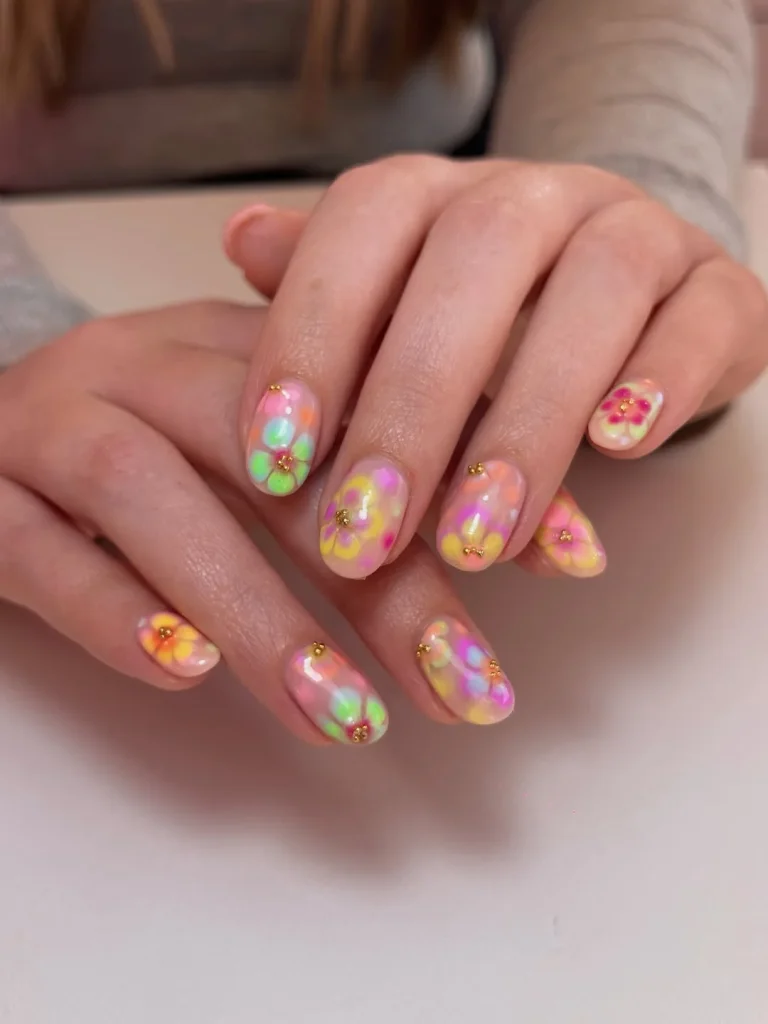 Summer Nail Art 2026:  Bright & Trendy Designs to Copy This Season