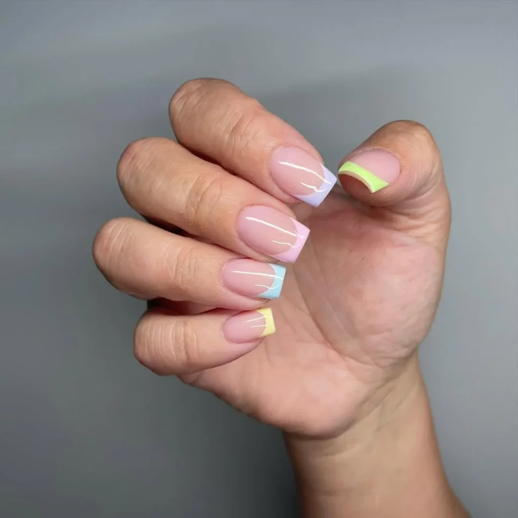 Summer Nail Art 2026:  Bright & Trendy Designs to Copy This Season