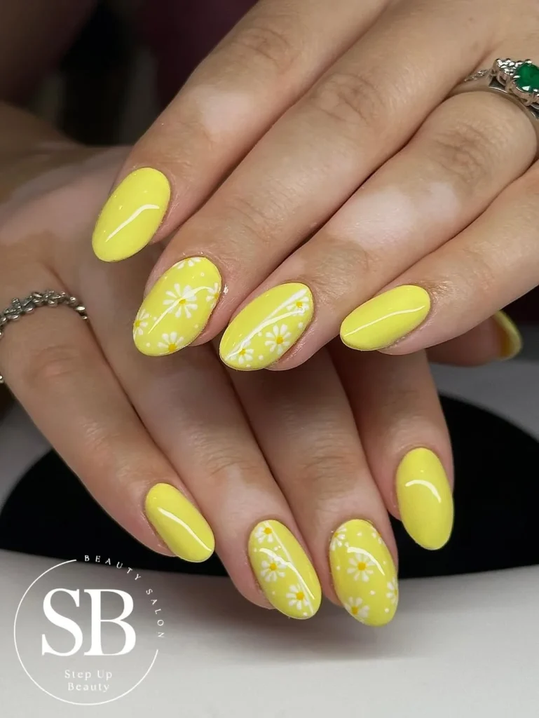 Summer Yellow Nails 2026: 23 Bright & Chic Manicure Ideas to Try This Season
