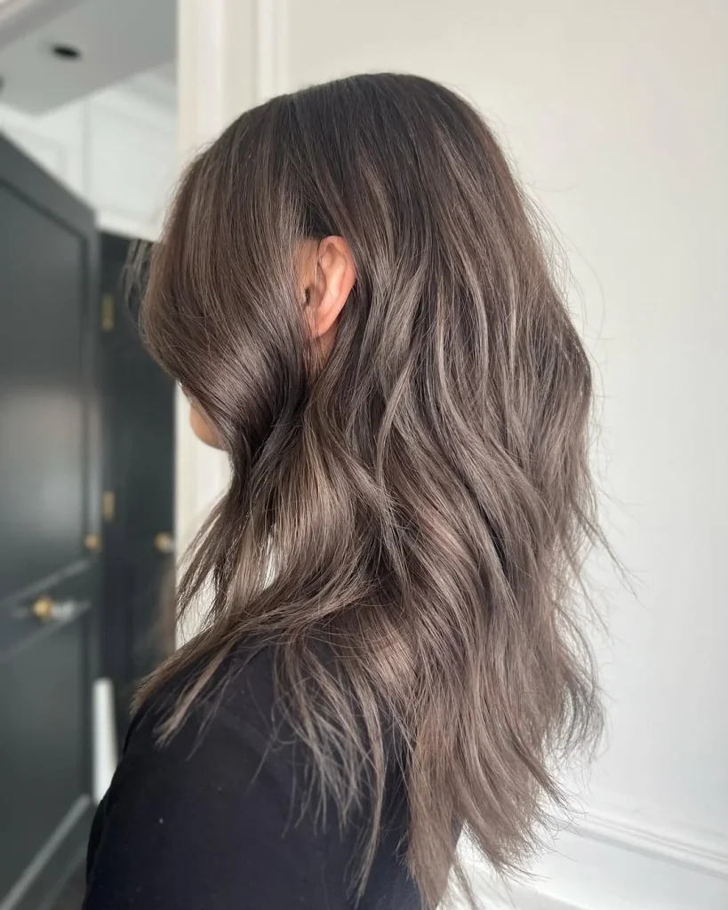 Warm Summer Mushroom Brown Hair Color 2026: Soft, Dimensional Shades You’ll Actually Want to Try