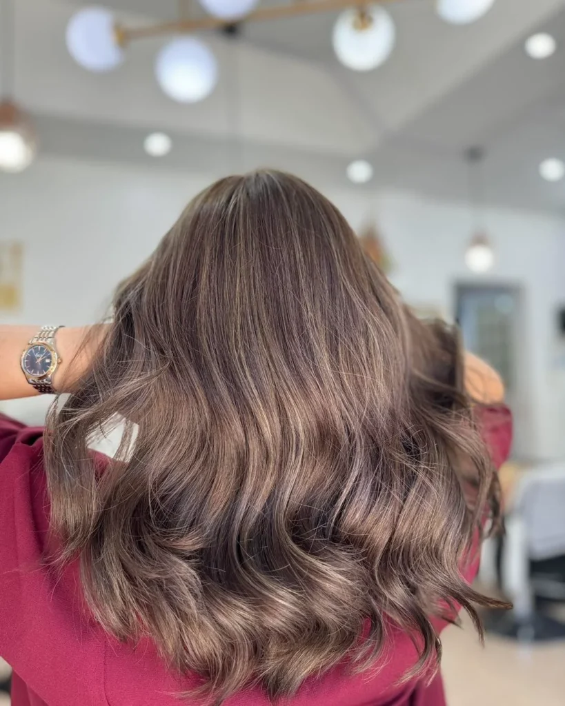 Warm Summer Mushroom Brown Hair Color 2026: Soft, Dimensional Shades You’ll Actually Want to Try