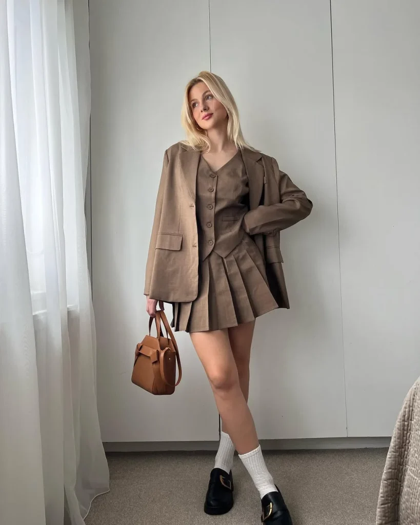 Back To School Outfits 2026:  Trendy and Comfortable Looks for Every Student