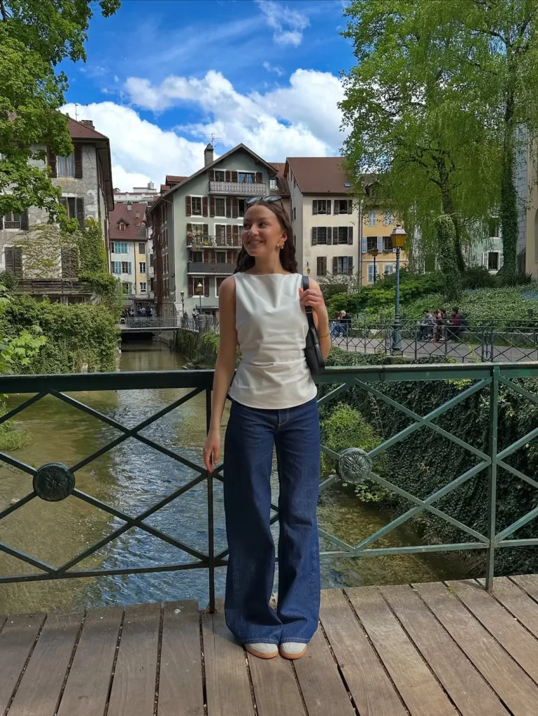Back To School Outfits 2026:  Trendy and Comfortable Looks for Every Student