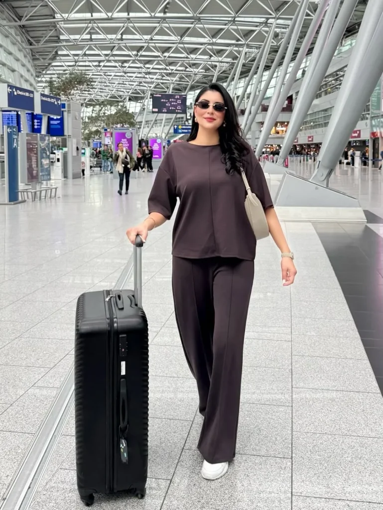 Comfortable Fall Travel Outfits 2026: Chic and Cozy Airport Looks for Every Trip