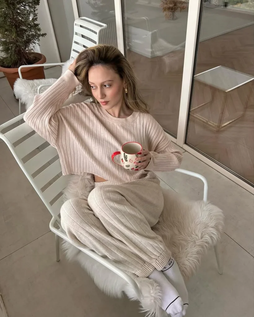 Comfy Fall Outfits For Lazy Days 2026: 24 Cozy Looks You'll Want to Wear Every Day