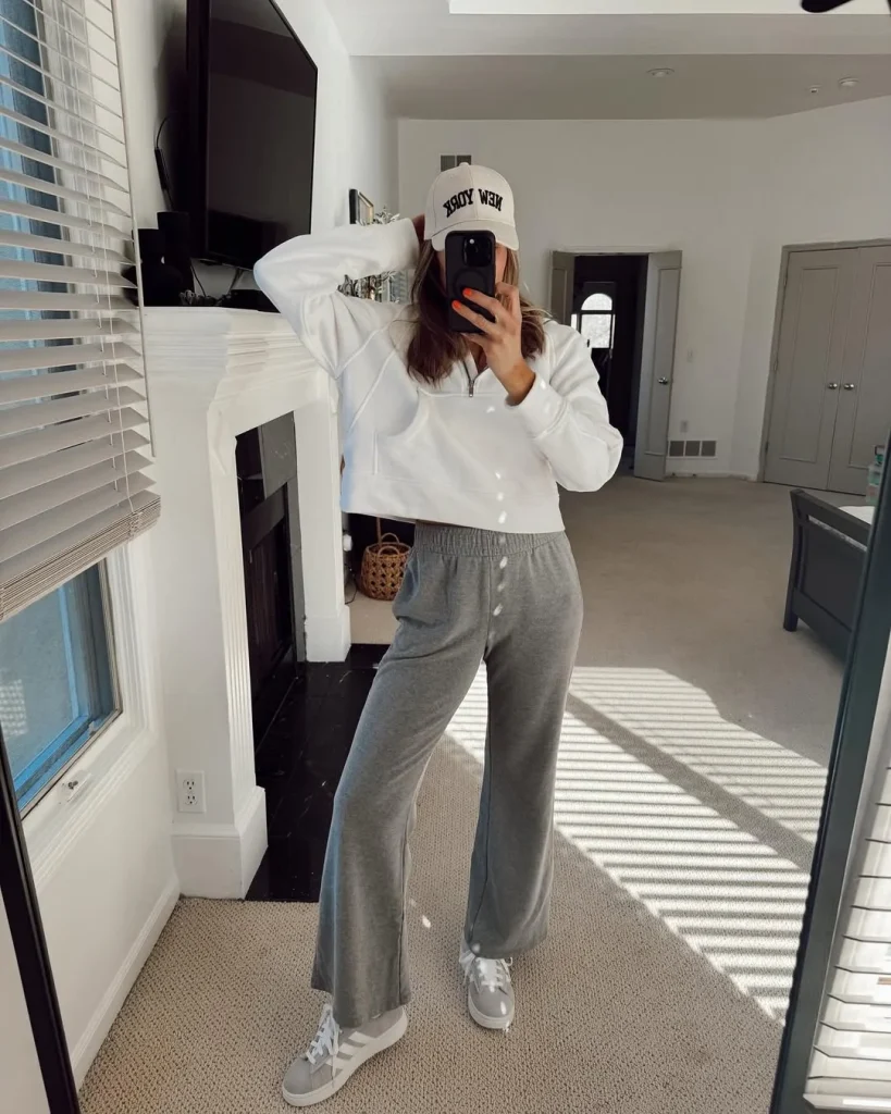 Comfy Mom Outfits Fall Aesthetic 2026: 24 Cozy & Chic Looks You'll Want to Wear Every Day
