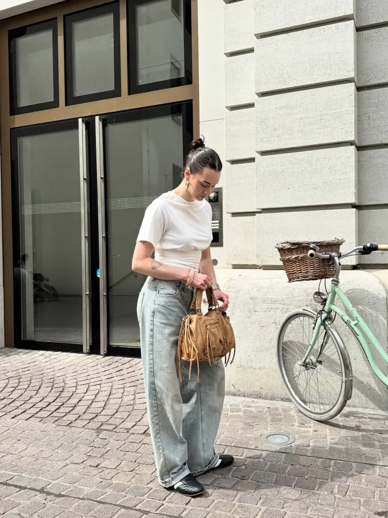 Early Fall Outfits Ideas 2026: 24 Chic and Casual Looks to Elevate Your Autumn Wardrobe