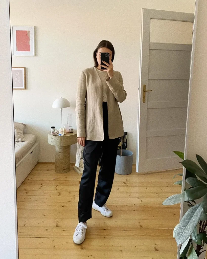 Early Summer Outfits 2026: Chic and Effortless Looks to Copy This Season