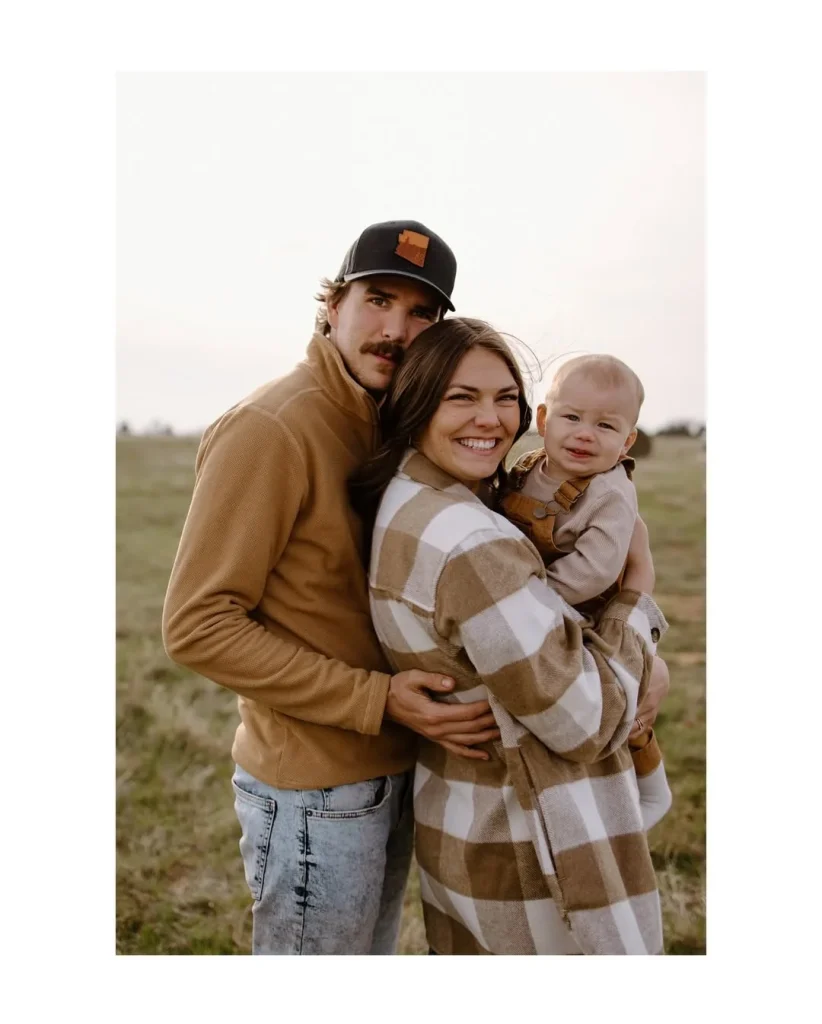 Fall Family Picture Outfits 2026: Stylish Ideas for Every Family Photo Session