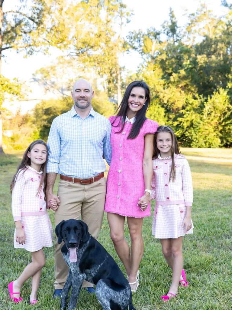 Fall Family Picture Outfits 2026: Stylish Ideas for Every Family Photo Session
