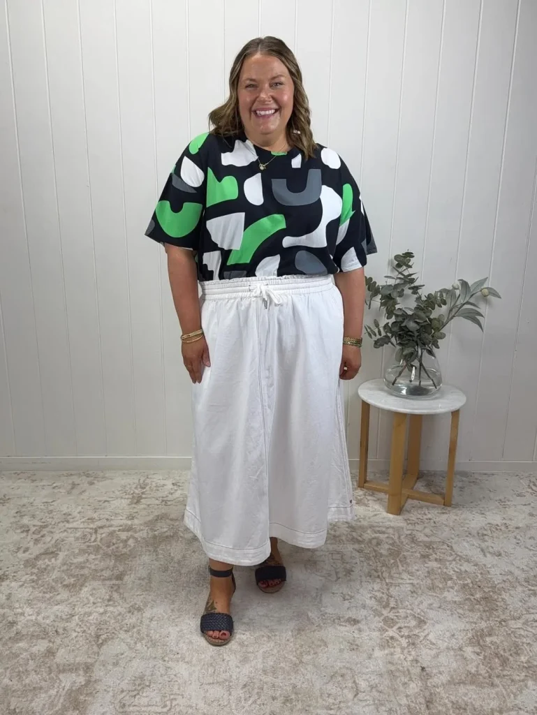 Fall Outfits For Big Busted Women 2026: Flattering and Stylish Looks for Every Occasion