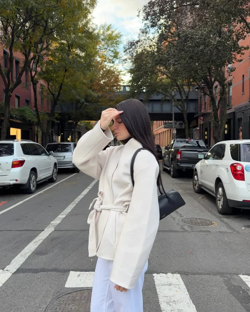 25 Chic Fall Outfits With Coat 2026 That Make Layering Look Effortlessly Stylish