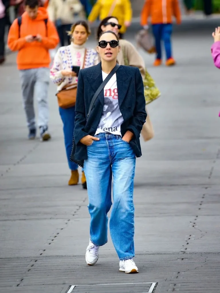 Fall Outfits With Jeans 2026: 24 Chic Denim Looks to Wear All Season Long