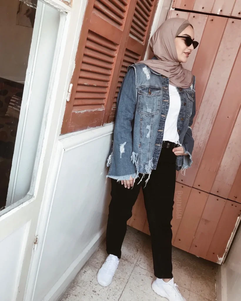 Fall Outfits With Jeans Jacket 2026: 24 Stylish Ways to Wear Denim This Season