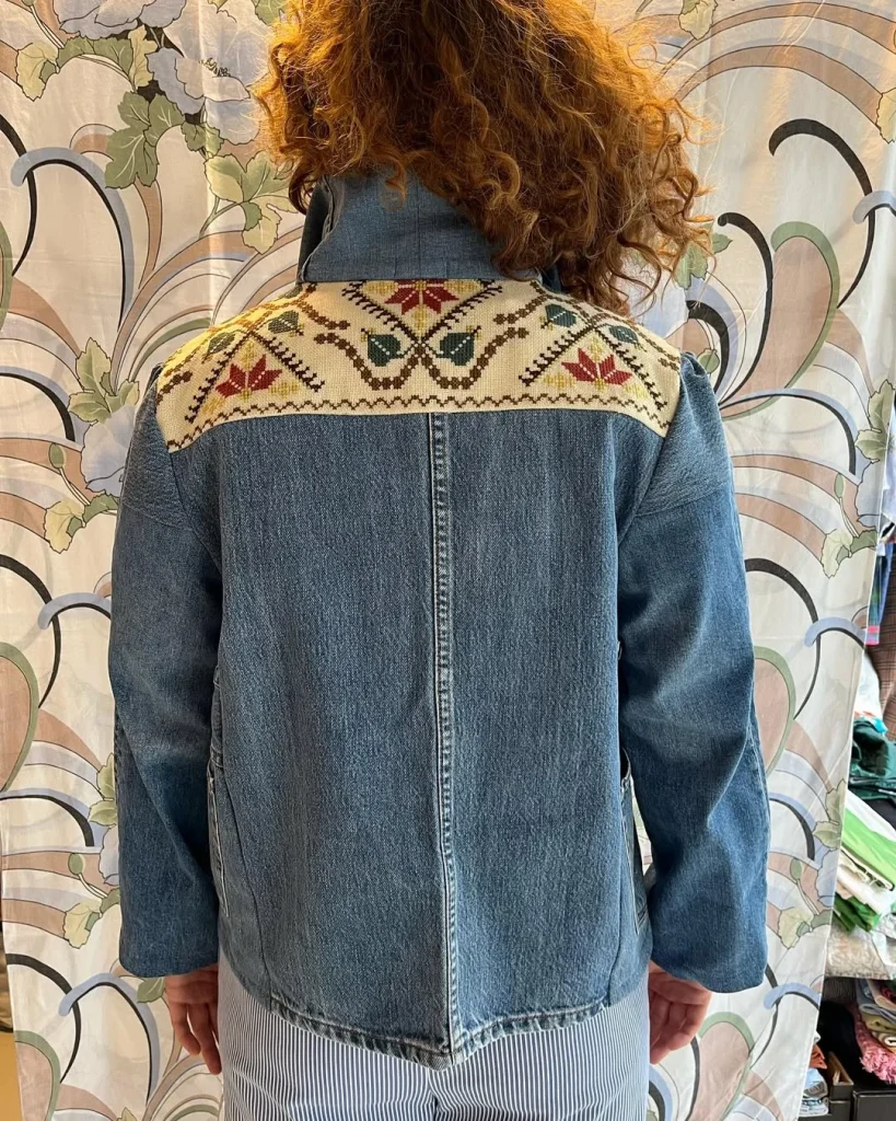 Fall Outfits With Jeans Jacket 2026: 24 Stylish Ways to Wear Denim This Season