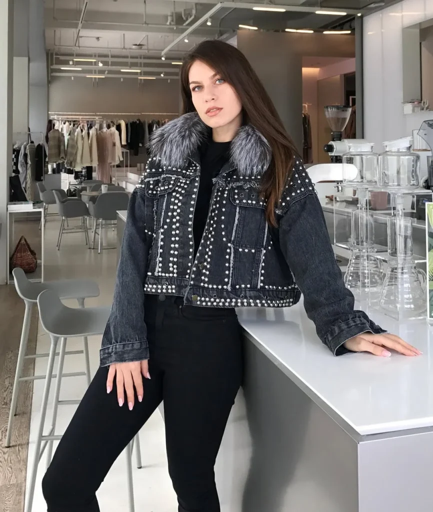 Fall Outfits With Jeans Jacket 2026: 24 Stylish Ways to Wear Denim This Season