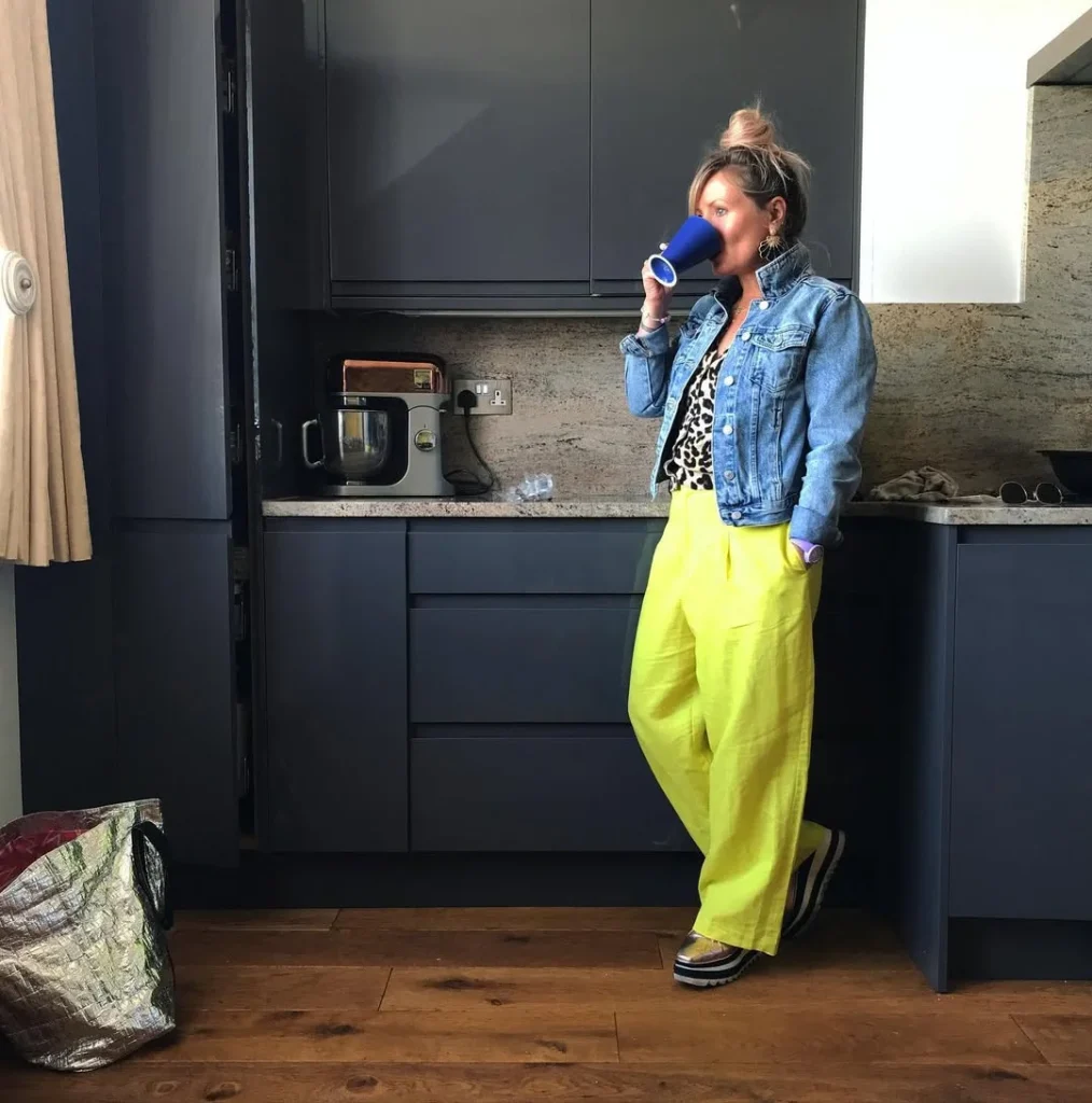 Fall Outfits With Jeans Jacket 2026: 24 Stylish Ways to Wear Denim This Season