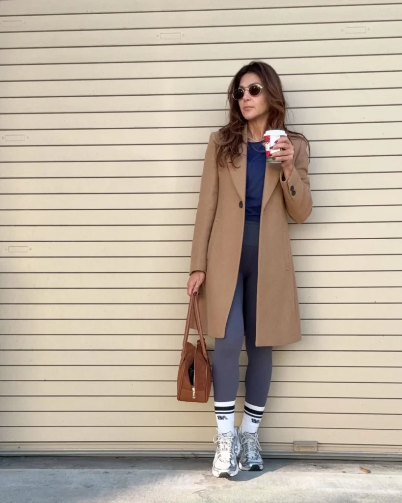 Fall Outfits With Leggings And Sneakers 2026: 25 Comfortable and Stylish Looks to Copy