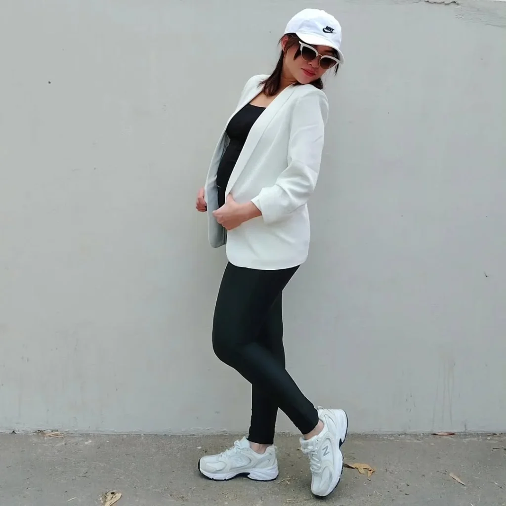 Fall Outfits With Leggings And Sneakers 2026: 25 Comfortable and Stylish Looks to Copy